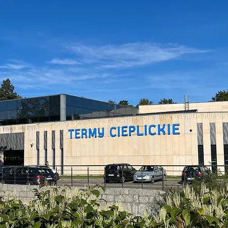 Sweet Cieplice Mountain View By The Main Park And Thermal Pools Appartement Jelenia Góra