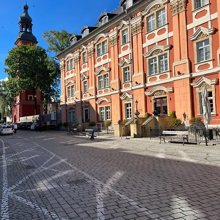 شقة Sweet Cieplice Mountain View By The Main Park And Thermal Pools يلينيا غورا