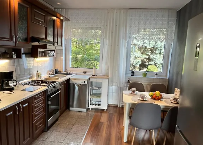 Sweet Cieplice Mountain View By The Main Park And Thermal Pools Jelení Hora